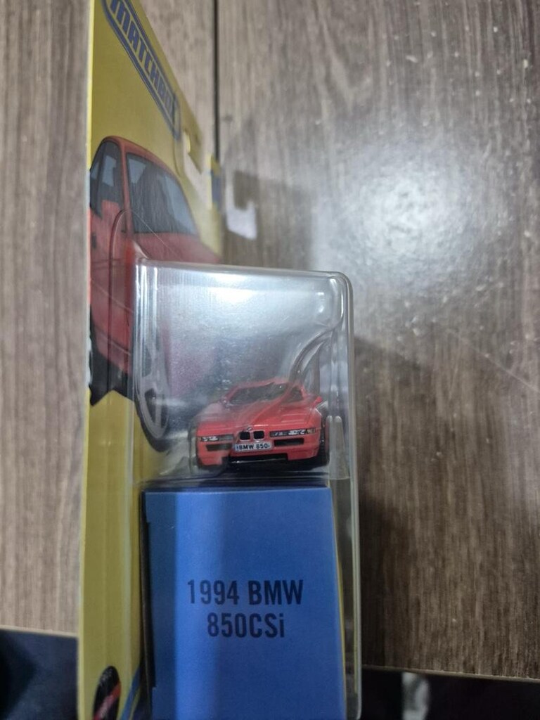MatchBox 1994 BMW 850 CSI - 3