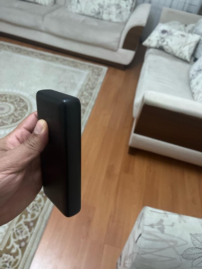 power bank anker 20bin mAh yenisi kadar temiz - 5