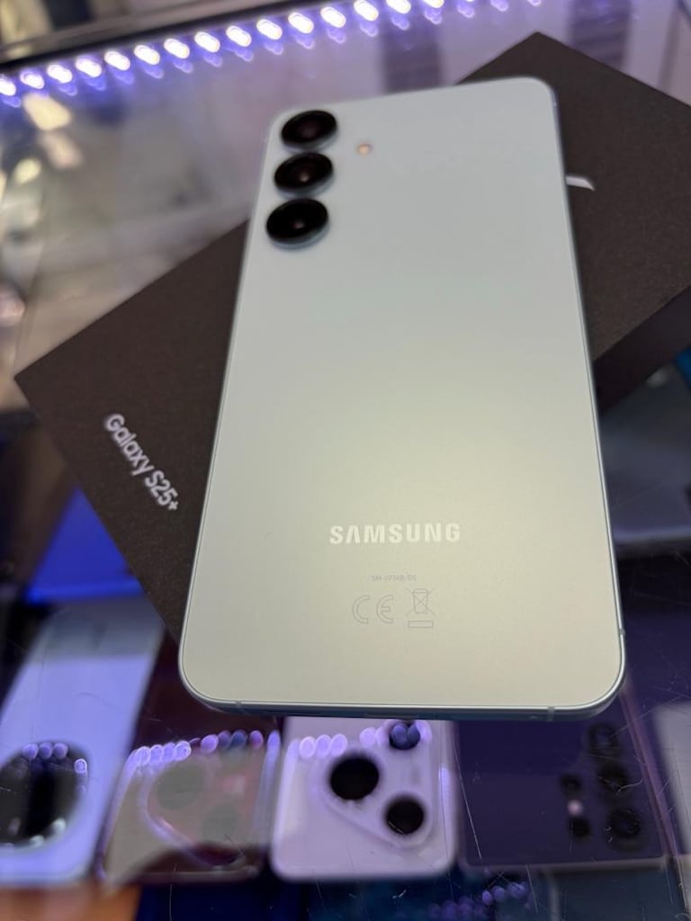 SAMSUNG S25+ PLUS 256 GB 12 GB RAM SIFIR 24 AY TÜRKİYE GARANTİLİ SIFIR - 10