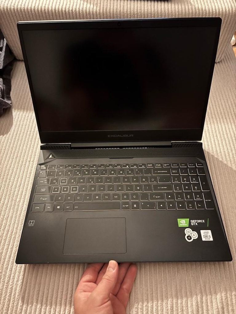 TEMİZ G770 | i5-10300H | GTX 1050 Ti 4GB | 16GB RAM | 512GB SSD | 15.6 - 4