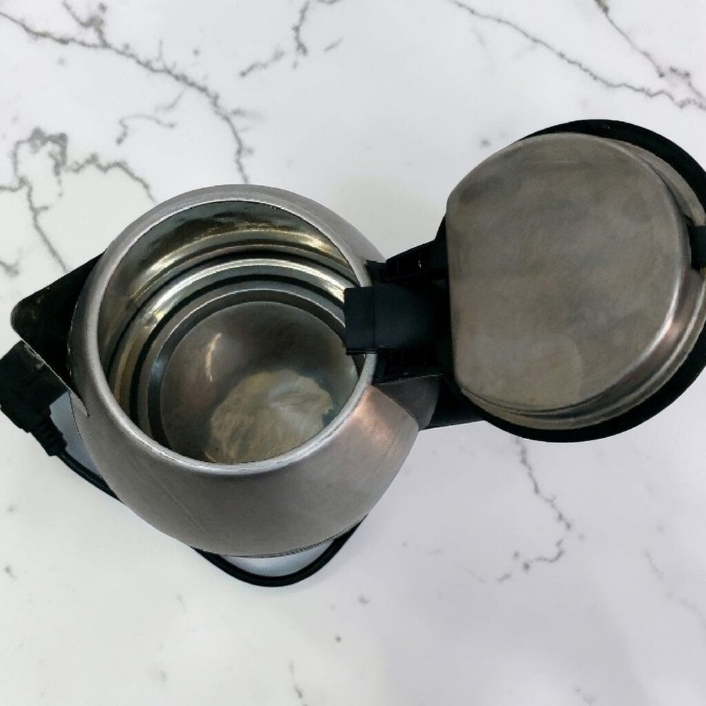 Ern Kettle - 2