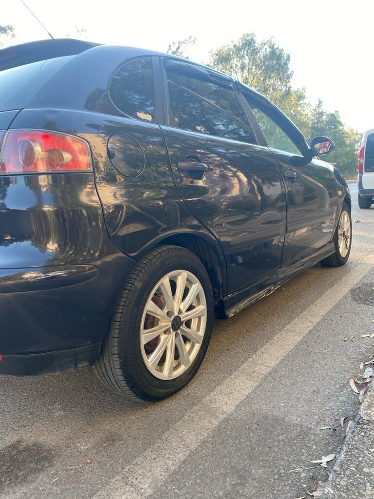 SEAT Ibiza 2004 - 4