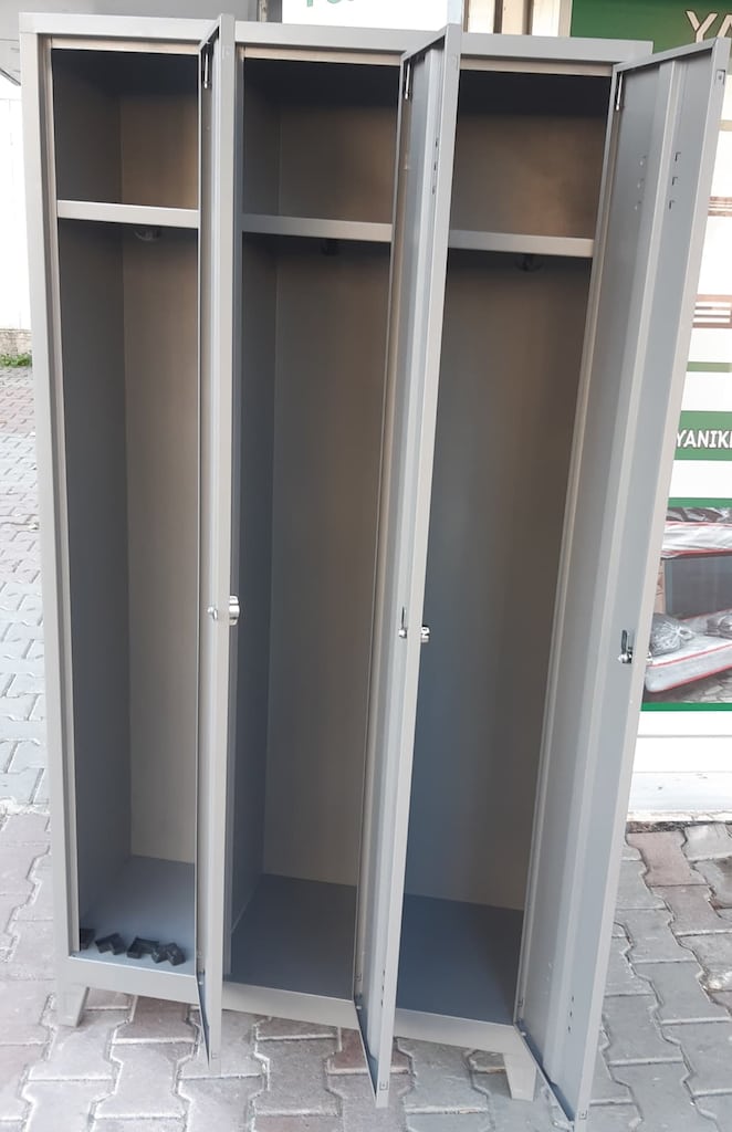 URETICIDEN SIFIR GIYİNME DOLABI METAL - 3