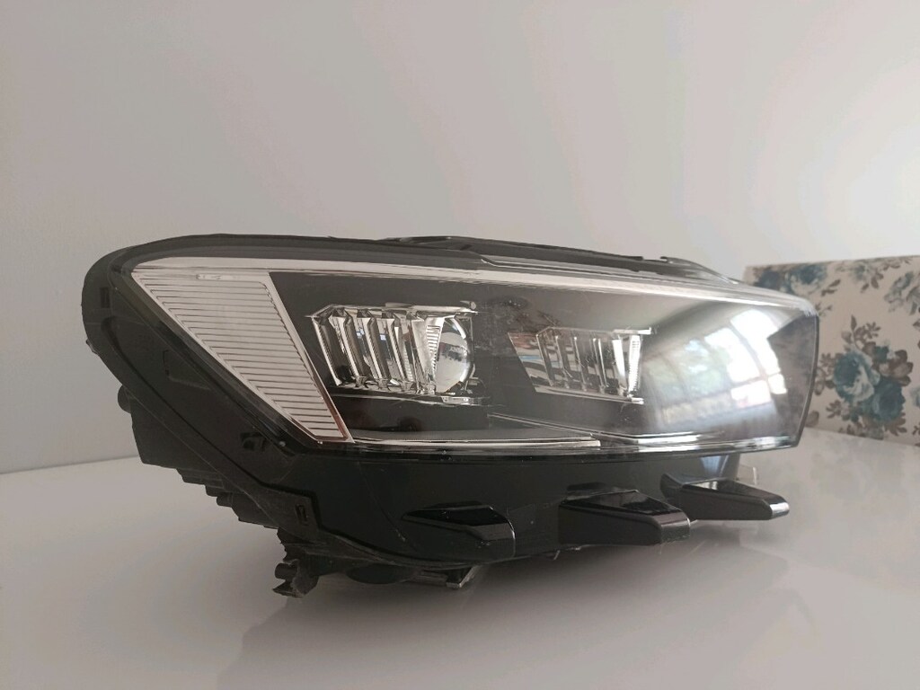 Volkswagen T-Roc (FAR) - 3