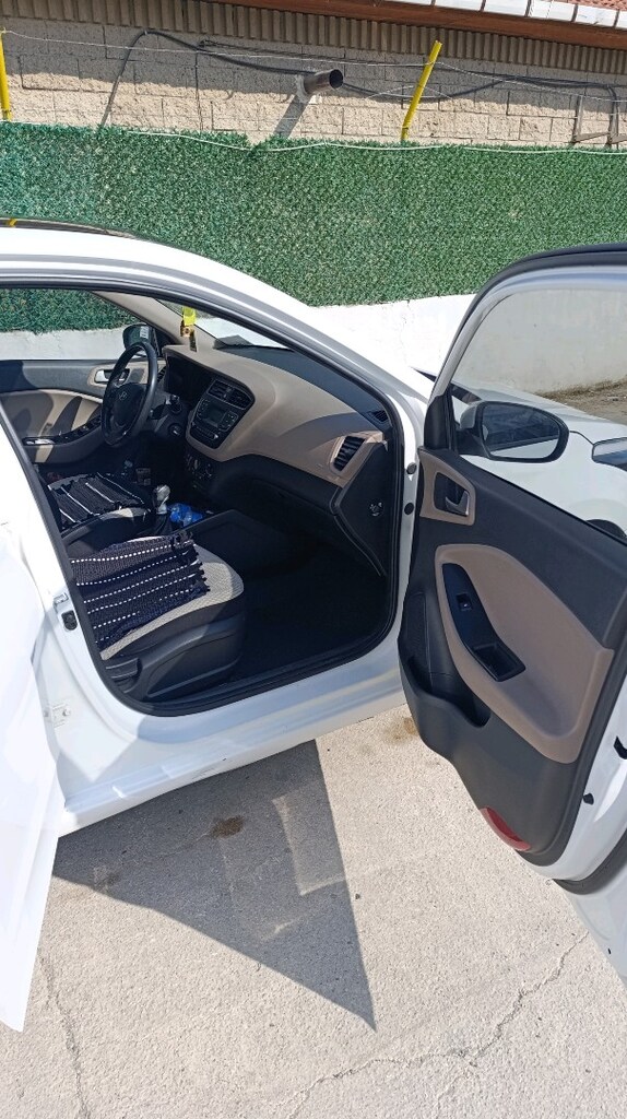 MEMURDAN SATILIK 2019 HYUNDAI i20 1.4 CRDi STYLE PANORAMA acil indirim - 8