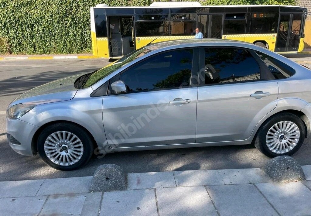FORD FOCUS TİTANİUM 1.6 TDCİ - 4