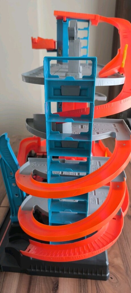 Hot Wheels Ultimate Garaj - 4