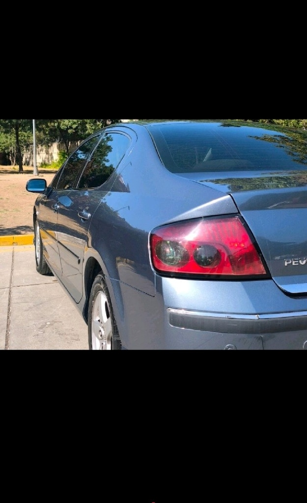 Pejo 407 2.0 HDI - 6