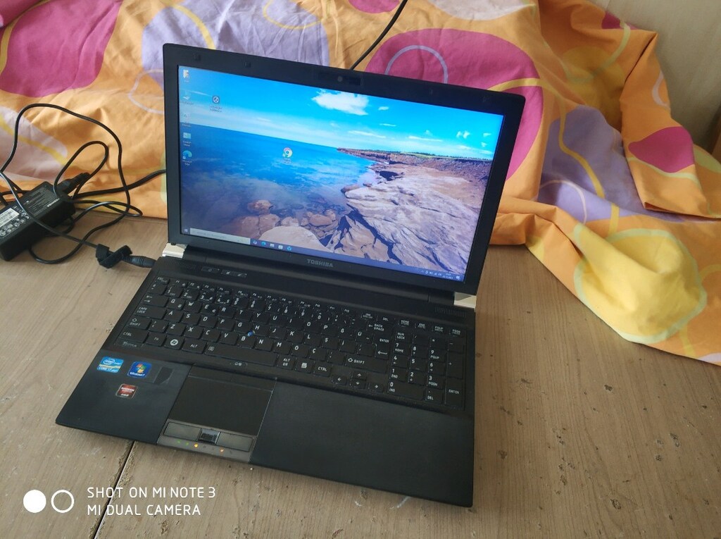 toşhiba 8 GB rem 128 ssd Windows 10 yüklü temiz laptop - 6