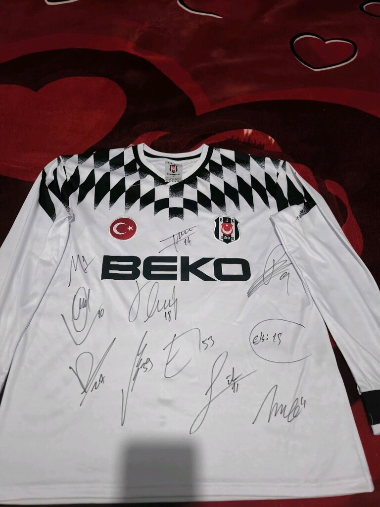 Beşiktaş retro ıslak imzalı forma - 2