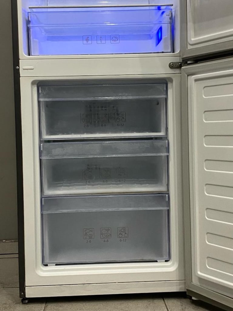 Beko İnox No Frost A+ 60 Cmlik 350 Litre Yeni Nesil Buzdolabı - 4