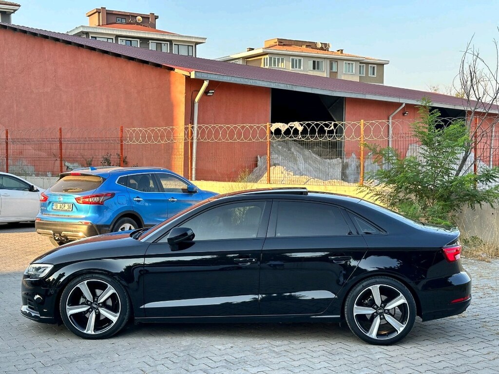 2018 audi a3 sedan - 3