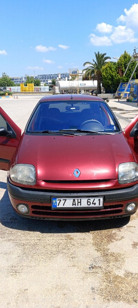 Renault CLIO