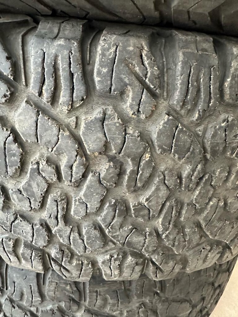 35X12.50R18 BFGOODRİCH TAKIM SORUNSUZ FİYAT 20.BIN MONTAJ BALANS DAHİL - 3