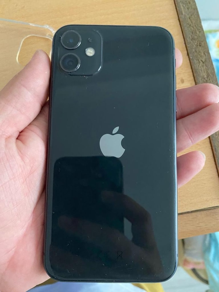 Sahibinden tertemiz iPhone 11 128 gb - 2