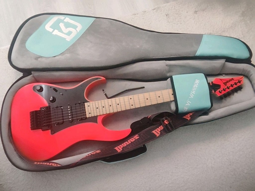 IBANEZ Genesis RG550-RF RG Road Flare Red Elektro Gitar ve CODE50 - 3