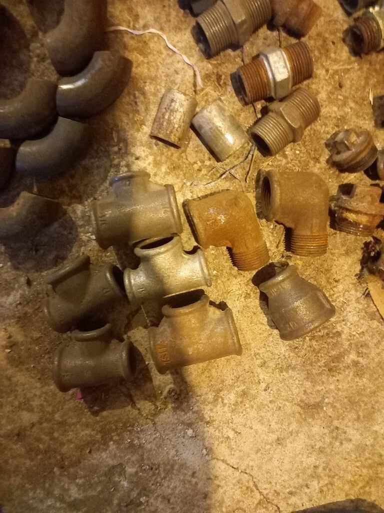 çeşitli demir su malzemeleri,tane 25 TL, toplu ikram olur. - 8