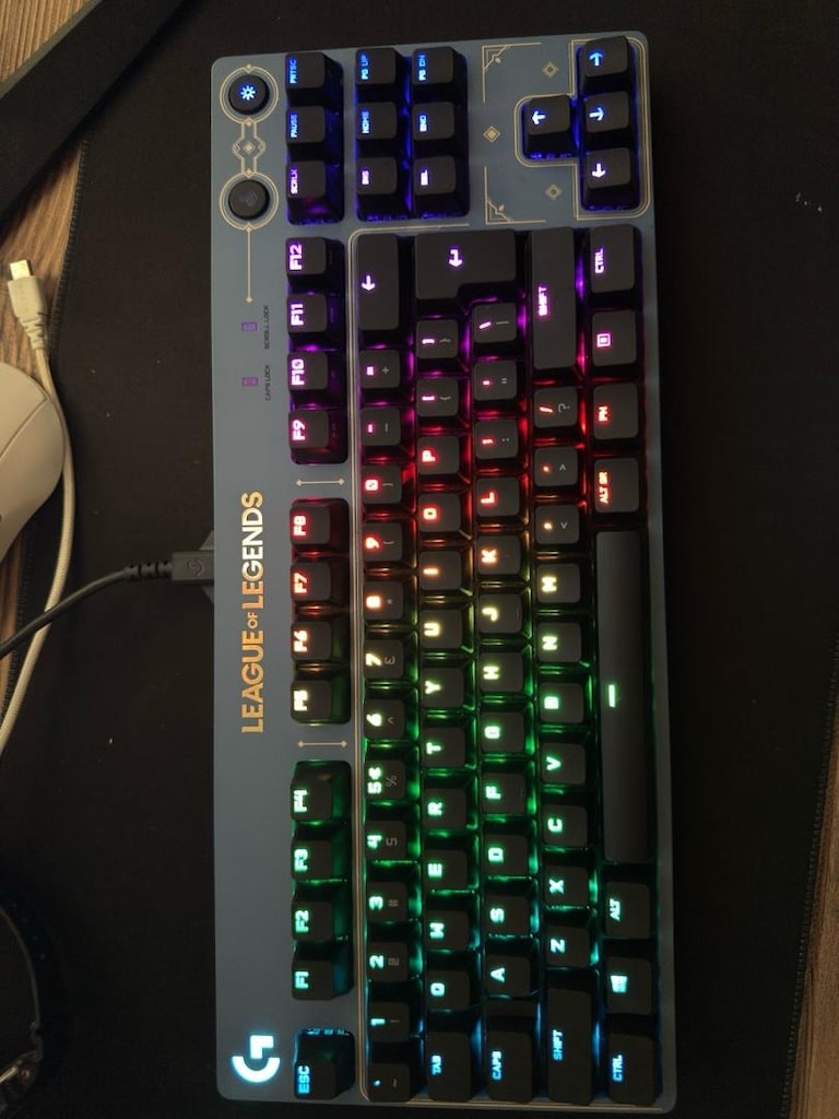 Logitech G Pro LoL Hextech Edition Tactile Switch RGB - 3
