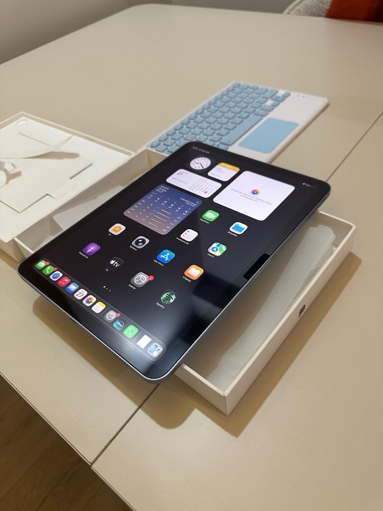 Kusursuz iPad Air M3 256GB |Sadece 26 Devir| +5000 TL’lik Klavye-kılıf - 6