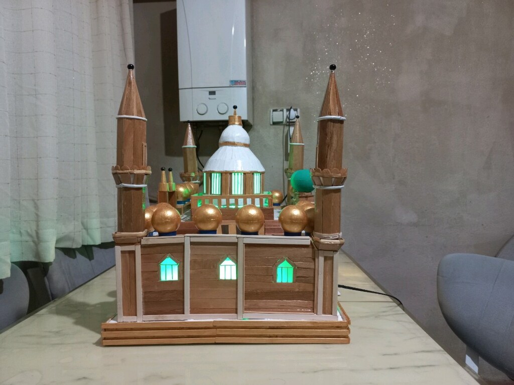Led ışıklı 4 minareli el yapımı ahşap cami maketi - 4