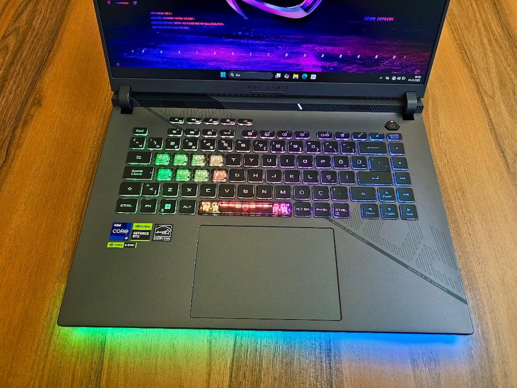 Asus Rog Strix Rtx4070 i9 Oyuncu laptop - 2