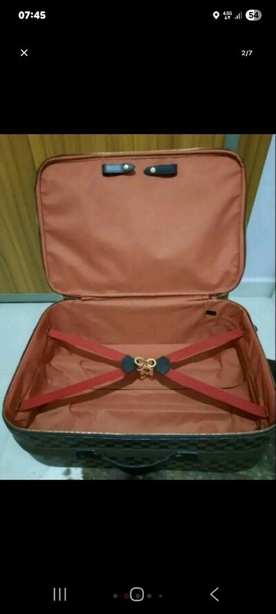 louis vuitton valiz