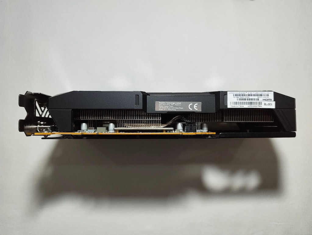 Sapphire RX 9060 XT Pulse 8 GB Ekran Kartı - 4