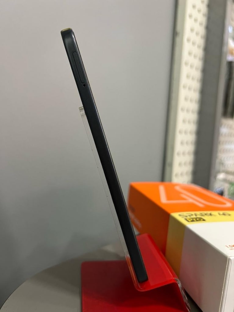 Tecno Spark 40 Pro 8/256GB TR 3 Haftalık Sıfırdan Farksız - 4