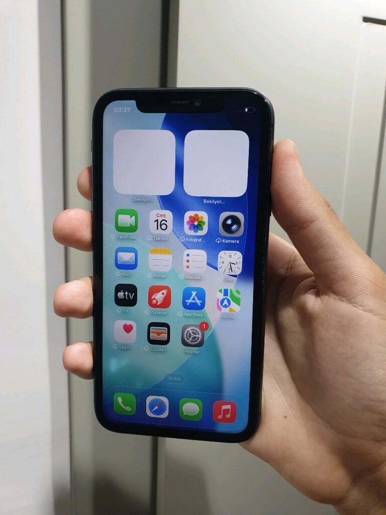 iPhone 11 TR - 2