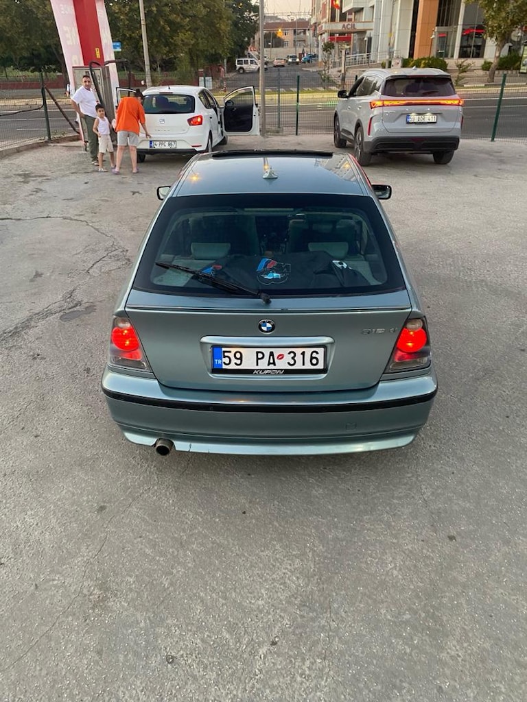 BMW E46 316ti compact - 2