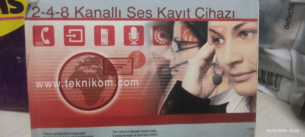 Teknikom VR-8 Telefon Ses Kayıt Cihazı (8 Kanallı) - Kutulu & CD