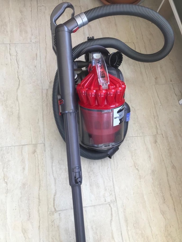 DYSON DC 32 elektrik süpürgesi - 3