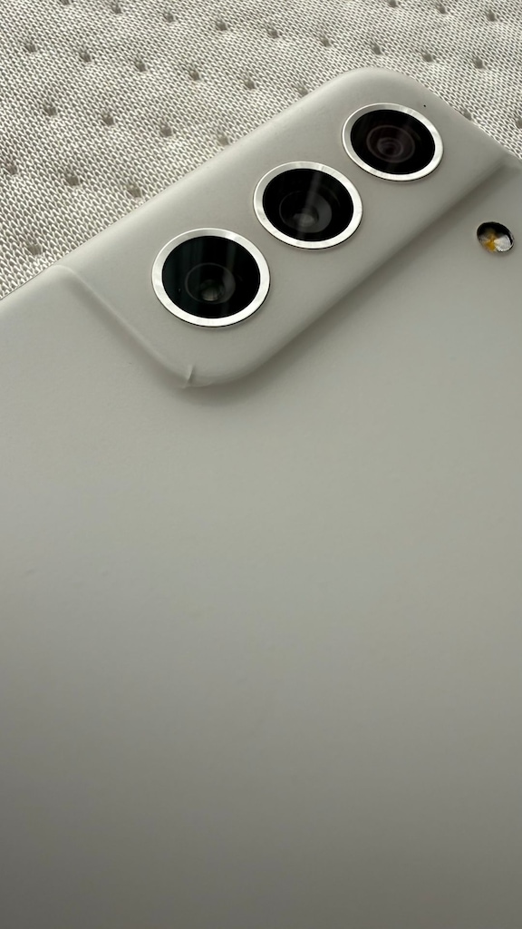 Samsung Galaxy S21 FE 5G 8/128 GB – Temiz Çalışır Durumda - 2