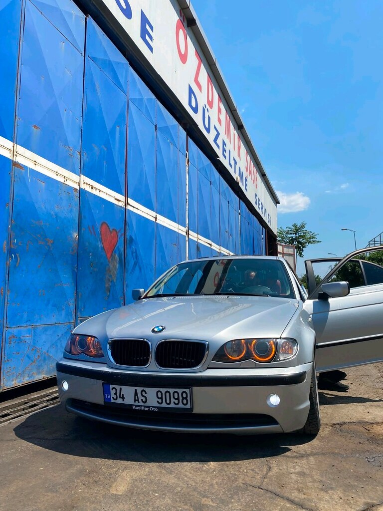 Gümüş Renk BMW - 4