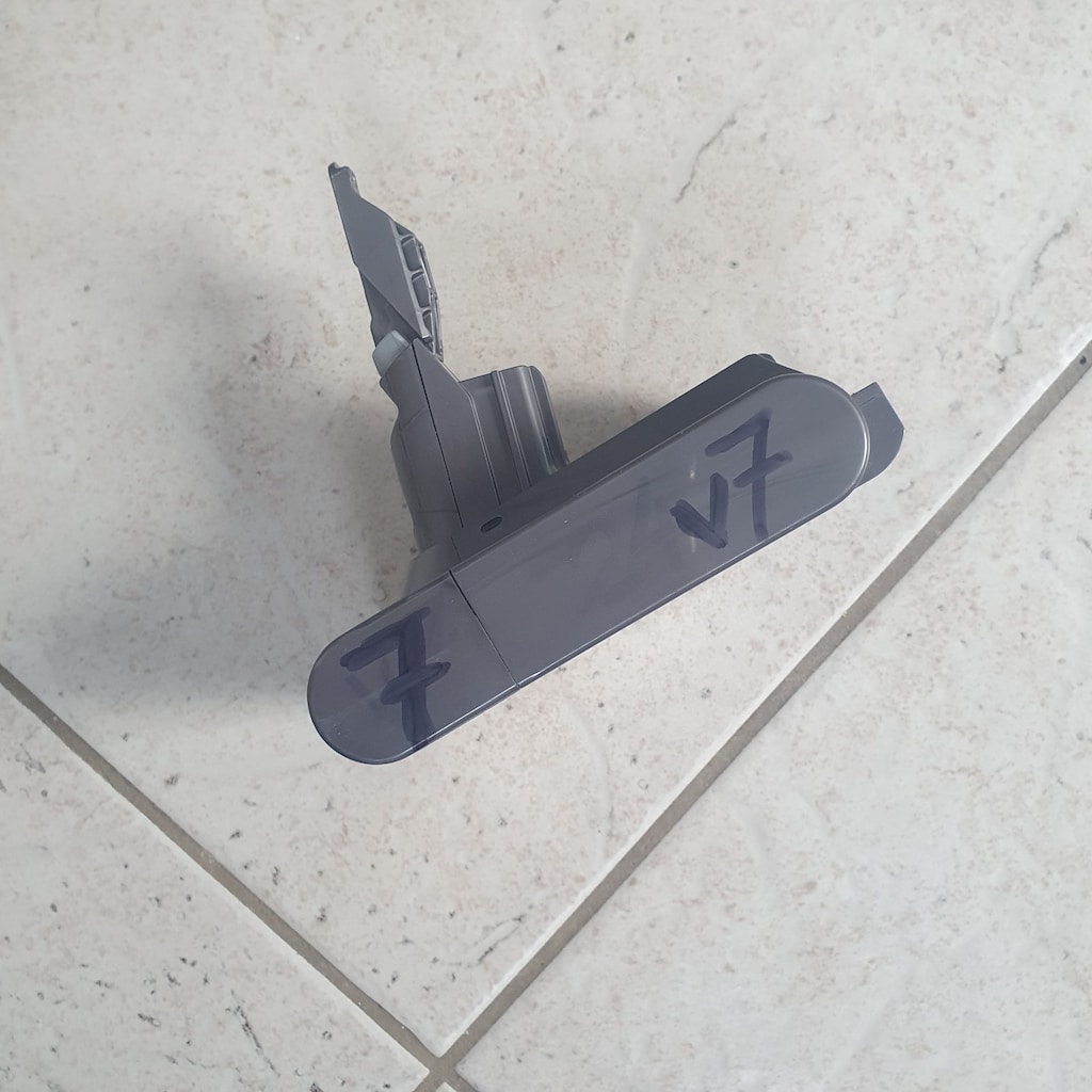 Dyson Batarya Pil v7 - SADECE 7 DAKİKA - 3