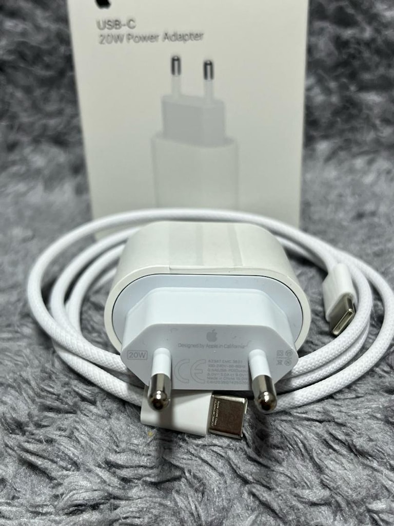 iPhone 15 pro Orjinal Şarj 1 Aylık sarj