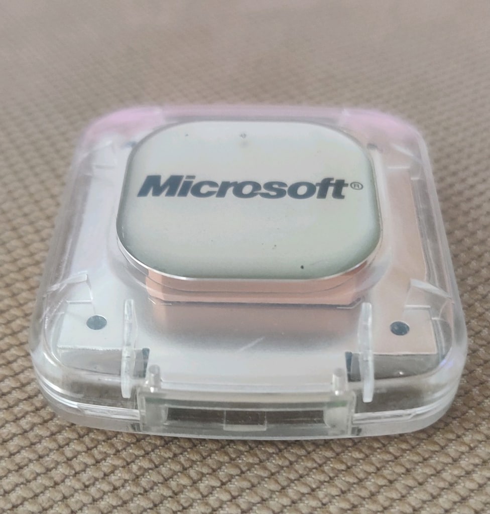 Microsoft GPS-360 modeli bir GPS alıcısı. - 3