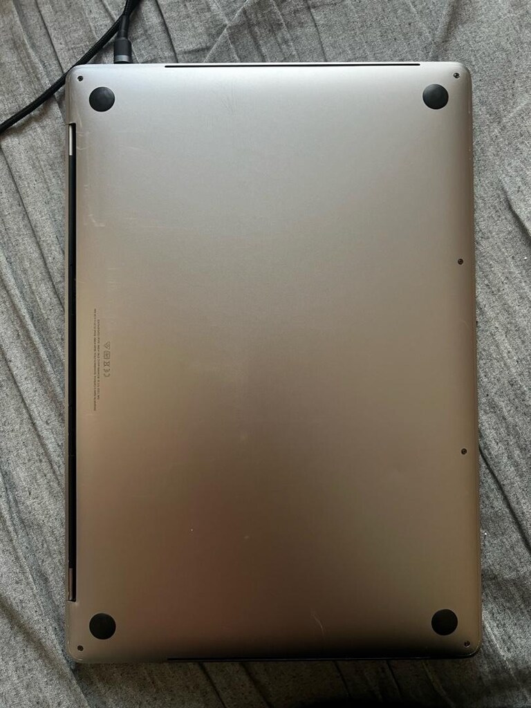 macbook pro 2019 15 inç i9 - 2
