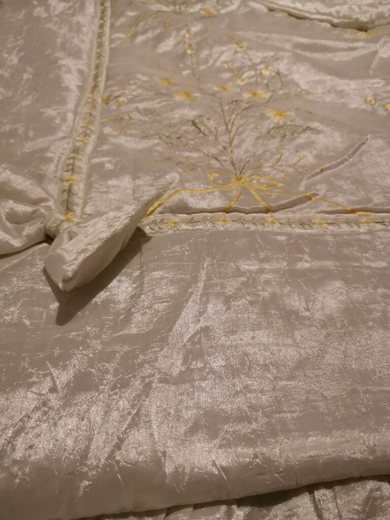 Yatak örtüsü takımı - 2