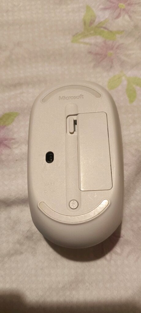Microsoft Bluetooth Mouse - 2