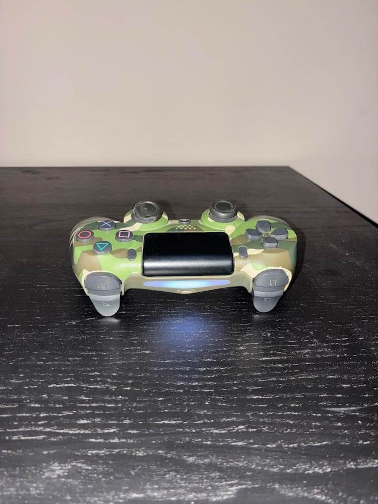ps4 dualshock kamuflajlı konsol - 2