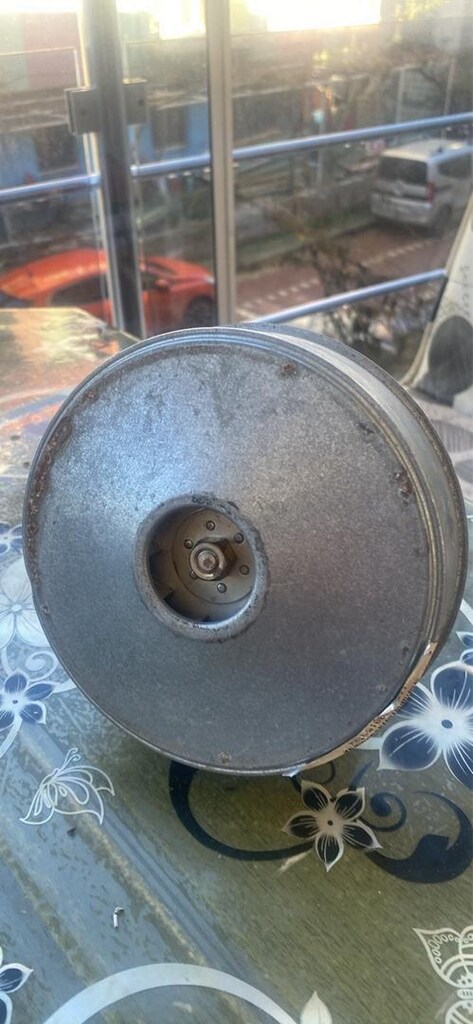 çok büyük süpürge motoru - 2