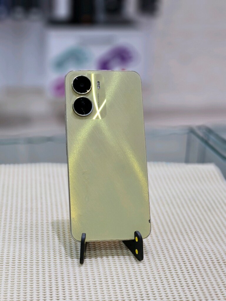Vivo Y16 Gold - 5