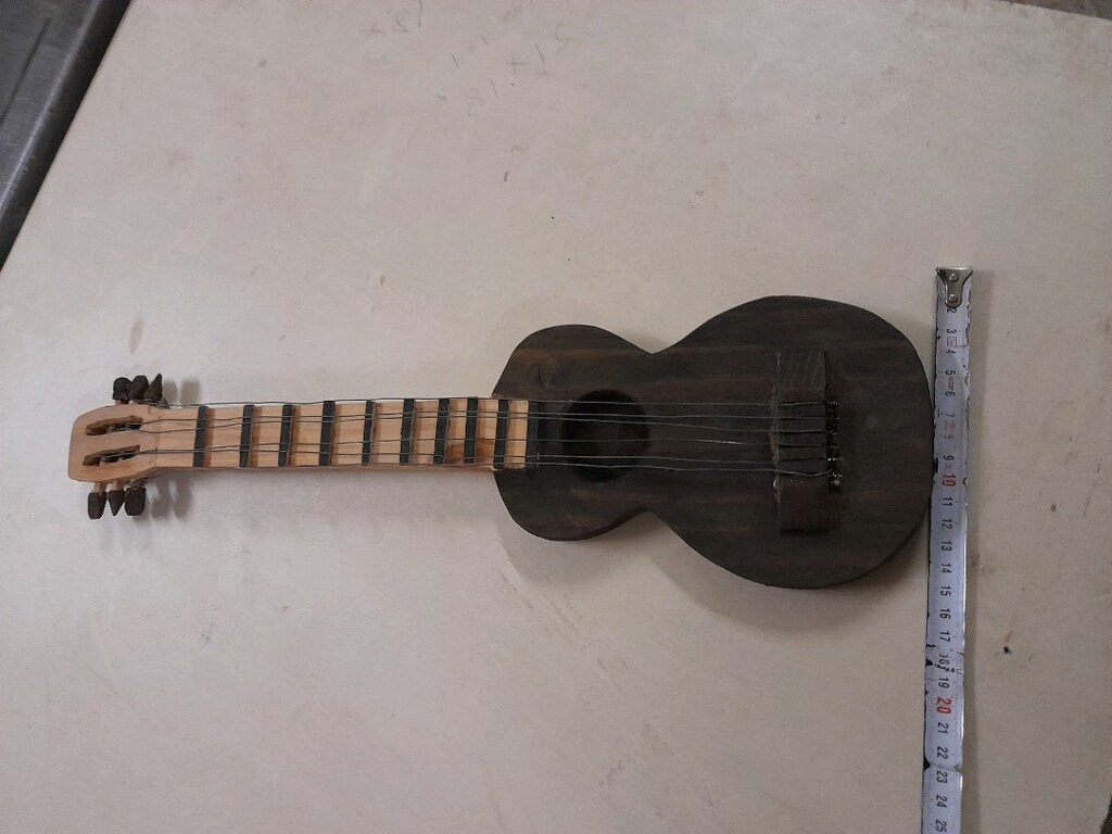 Dekorluk el yapımı keman ve ukulele - 6