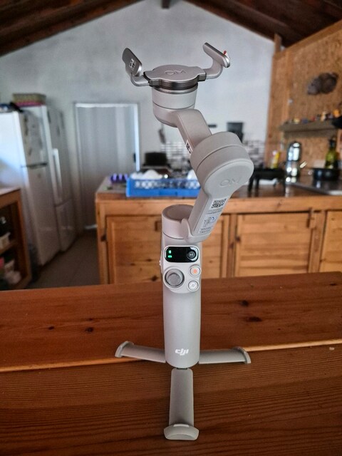DJİ osmo mobile 7
