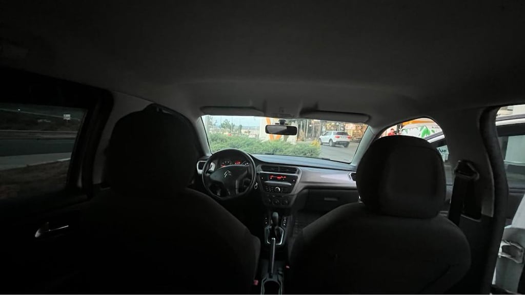 Beyaz Citroen Otomobil - 8