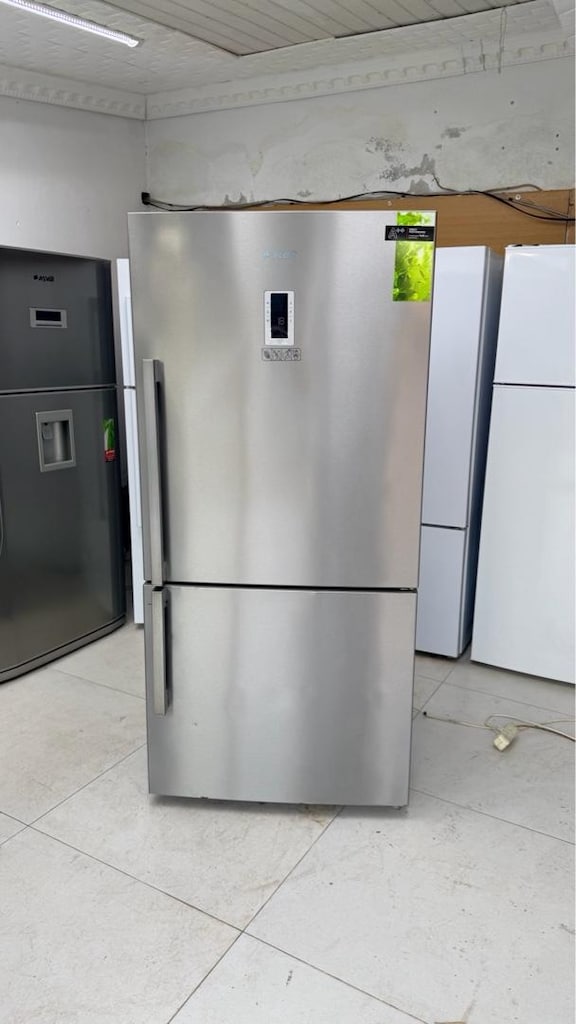 Arçelik 630 LT No-Frost Buzdolabı – Çok Temiz - 2