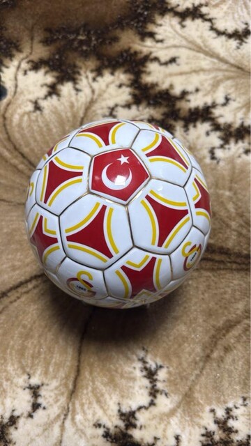 Galatasaray porselen futbol topu