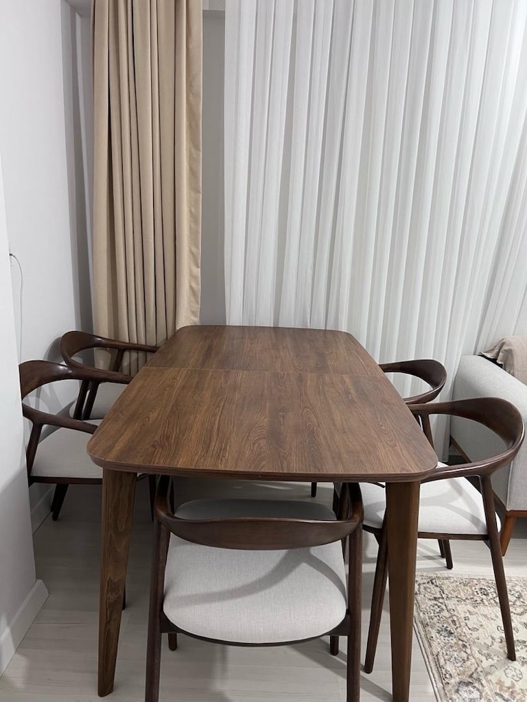 Satılık yemek masası ve yılan model sandalye - 7