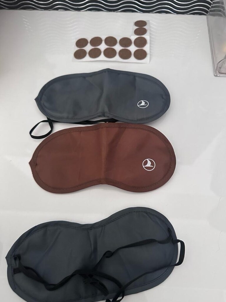 Rahat ve Şık Uyumlu Uyku Maskeleri - 5